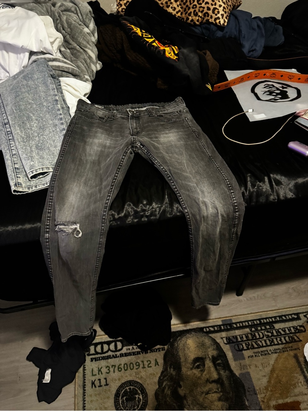 Calvin Klein Men's Gray Distressed Slim Jeans